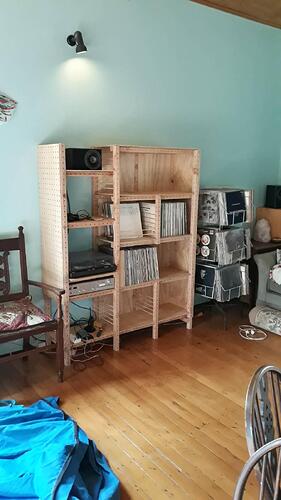 a-record-shelf-10